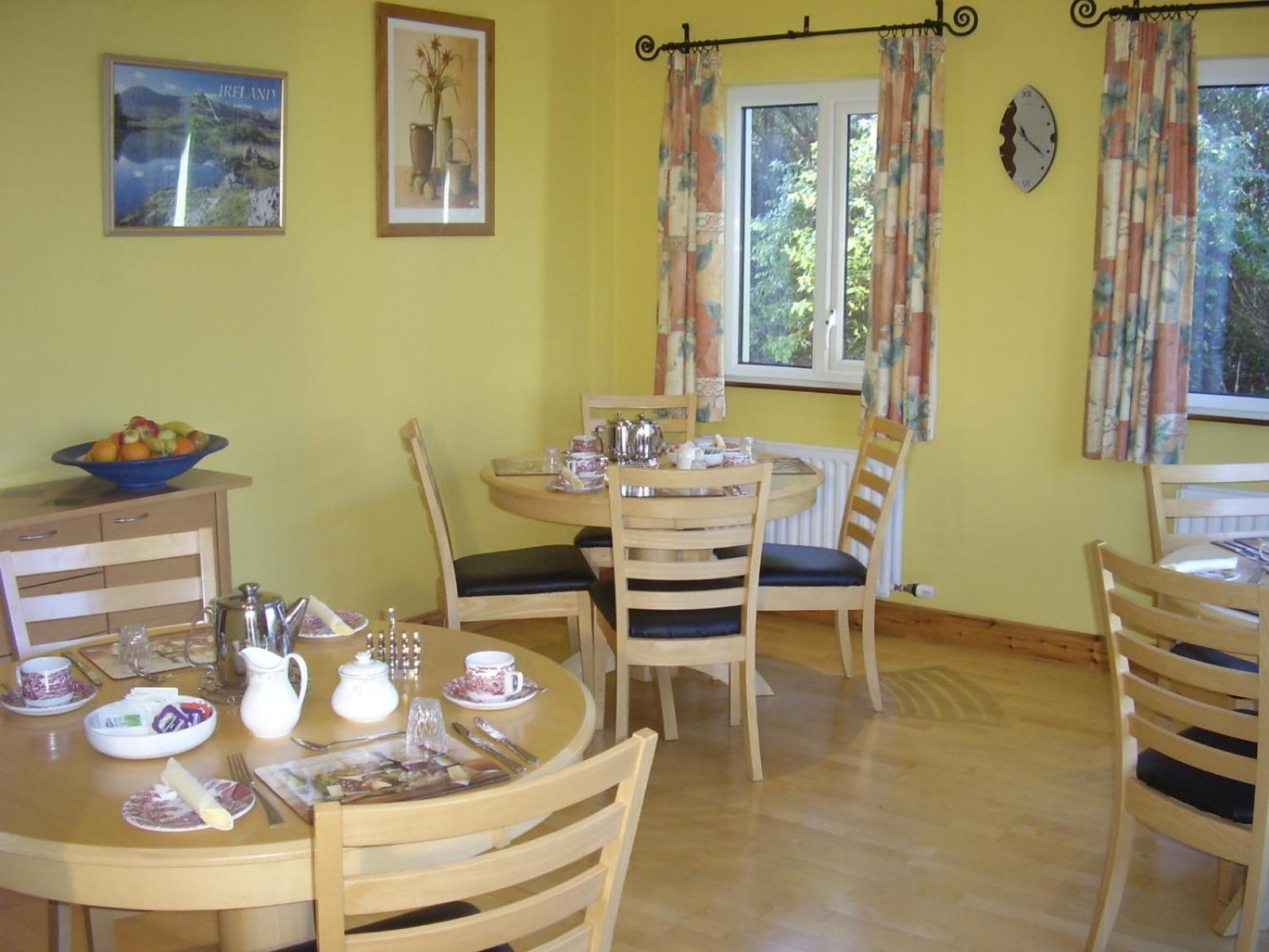 Pk Lodge Bed And Breakfast Skibbereen Eksteriør bilde