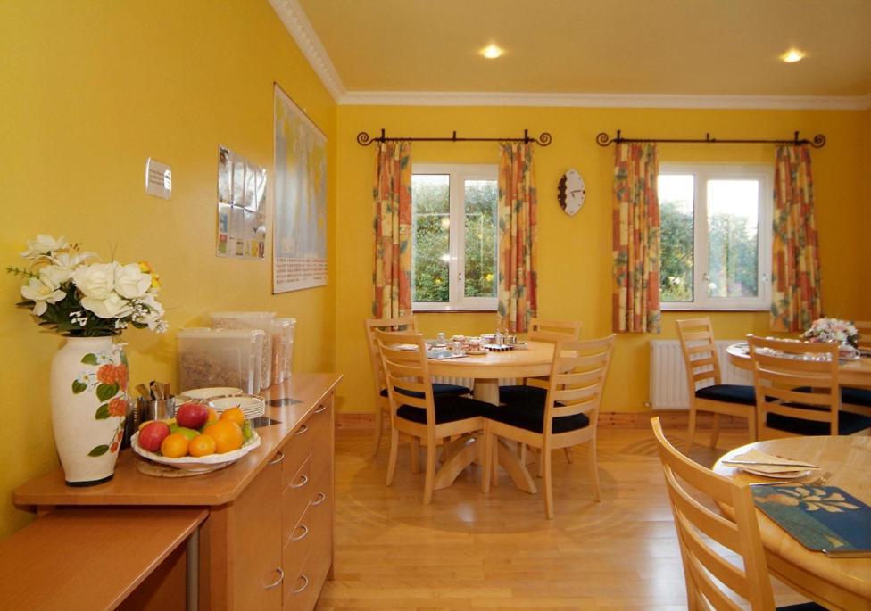 Pk Lodge Bed And Breakfast Skibbereen Eksteriør bilde