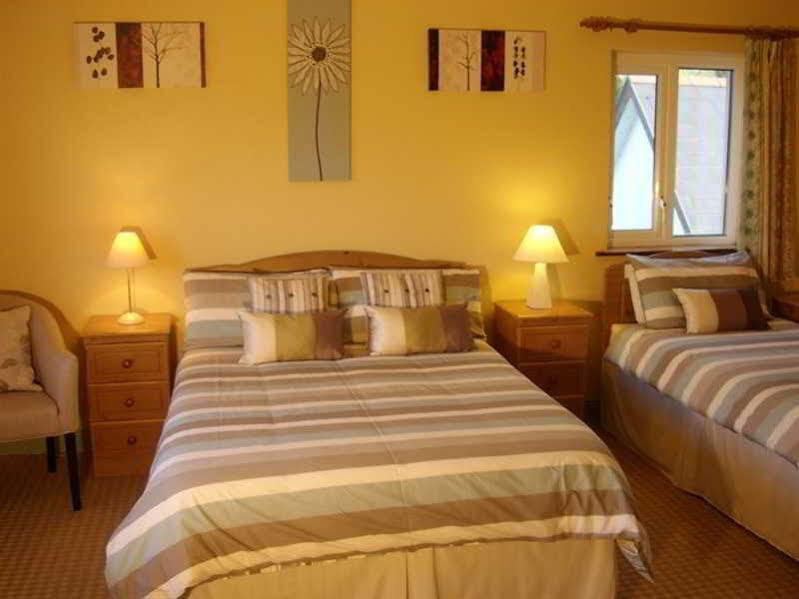 Pk Lodge Bed And Breakfast Skibbereen Eksteriør bilde